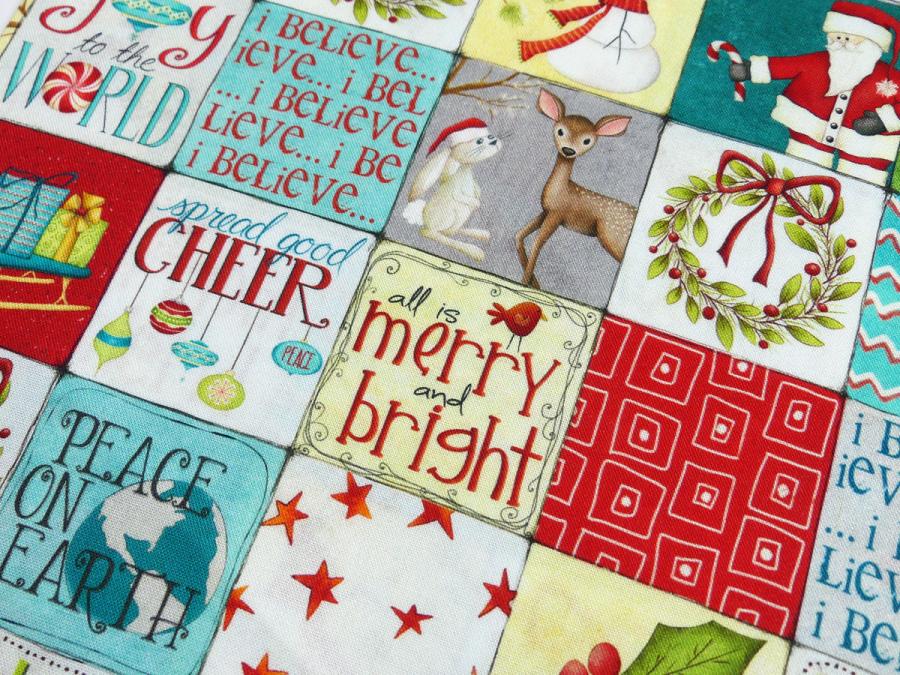 Patchworkstoff Windham Fabrics Detailansicht Christmas Quadrate mit Weihnachtsmotiven